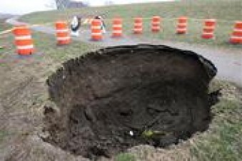 Biggest Sinkholes on Org   The World S Largest Collection Of Sinkholes   Page 31